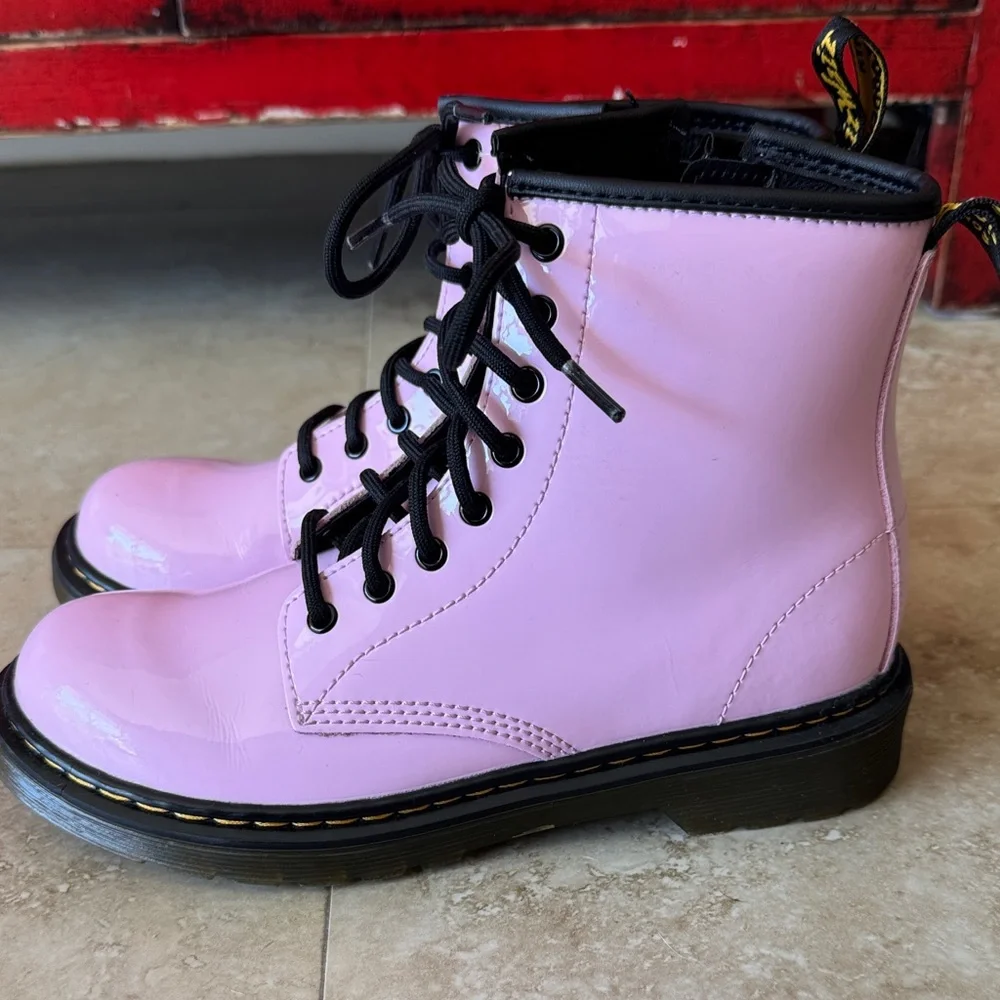 Dr. Martens Kids Pink Lace-Up Boots - Picture 2 of 9
